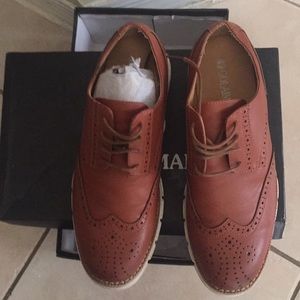 Men’s Golaiman dress shoes